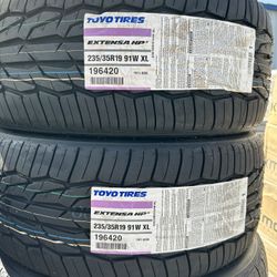 TOYO EXTENSA HP ll 235/35R19XL Price$180 Each