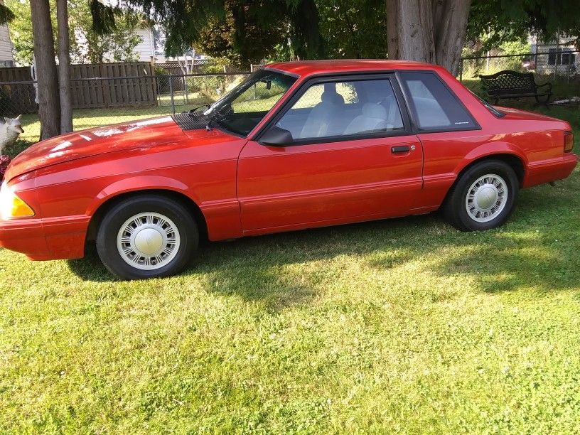 1993 Ford Mustang