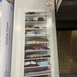 Organizer And Closet