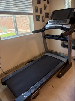 NordicTrack 2950 Commercial Treadmill