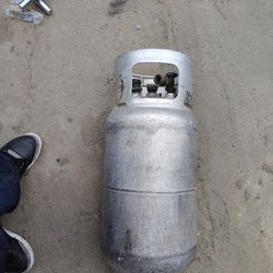 Forklift Propane Tanks