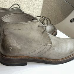 Frye Bowery Chukka Boots - Men's 9 - Distressed Slate Gray