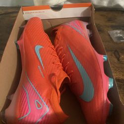 size 13 nike mercurials