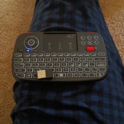 Bluetooth/USB Mini Keyboard 