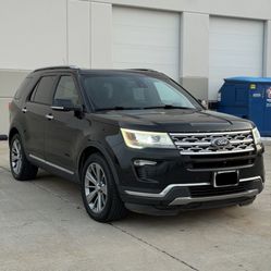2018 ford explorer Limited ecoboost 2.3 4 Cylinder great on gas 