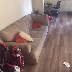 Sectional Couch 
