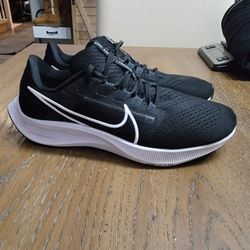 Nike Air Zoom Pegasus 38 