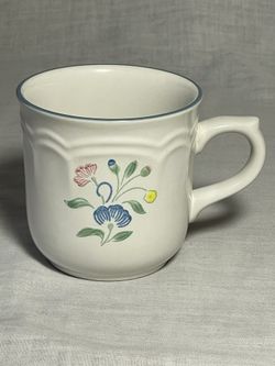 Hearthside Floral Expression “Laurel” Stoneware Japanese Mug