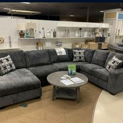 3 PIECES SMOKE COLOR SECTIONAL COUCH