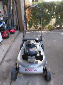 Honda GCV160 Self-Propelled Lawn Mower