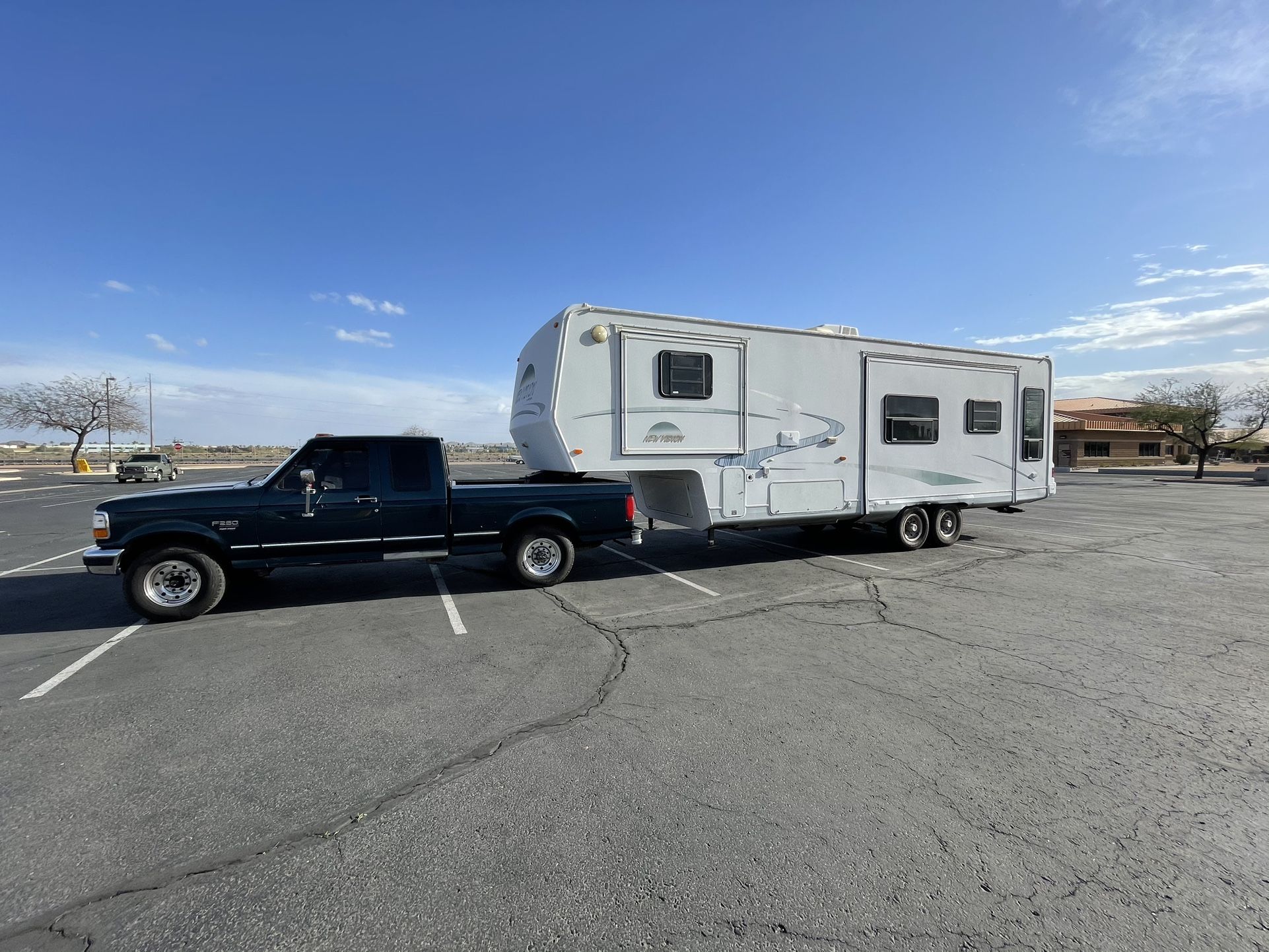 Combo Sale! 2003 5th Wheel and 96 F250 Turbo diesel 7.3L