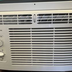 Wall AC Unit