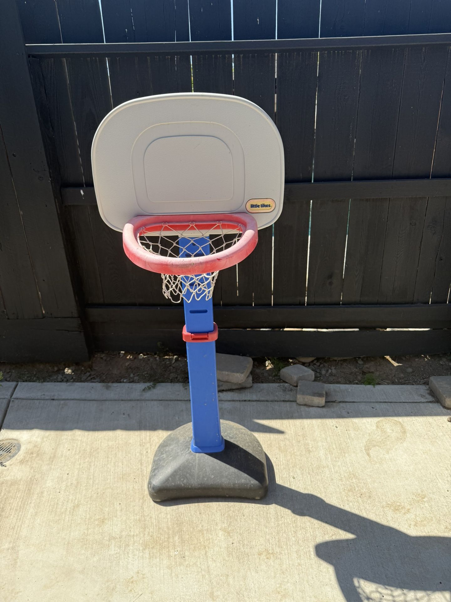 Outdoor Basketball Hoop