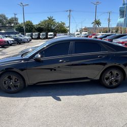 2022 Hyundai Elantra