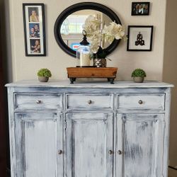 Buffet  .. Entry Table  .. Dresser 