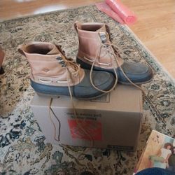 Duck Boots size 13