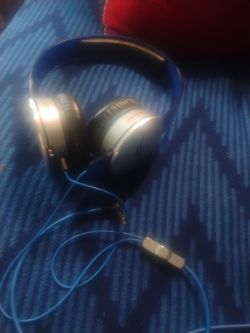 SOL Republic Tracks HD Headphones - Rare Blue/Clear Design (Great condition)