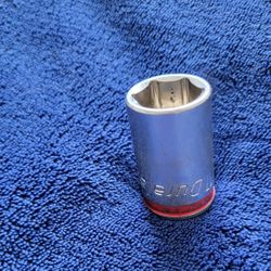 Duralast 1/2"   6point 17mm Socket 