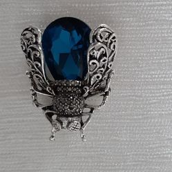 Insect Brooch with blue gem  & silver tone detailing.