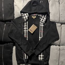 BURBERRY HOODIE BRAND NEW SIZES: SMALL MEDIUM LARGE X-LARGE BRAND NEW
