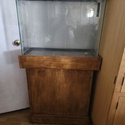 Twenty nine gallon fish tank