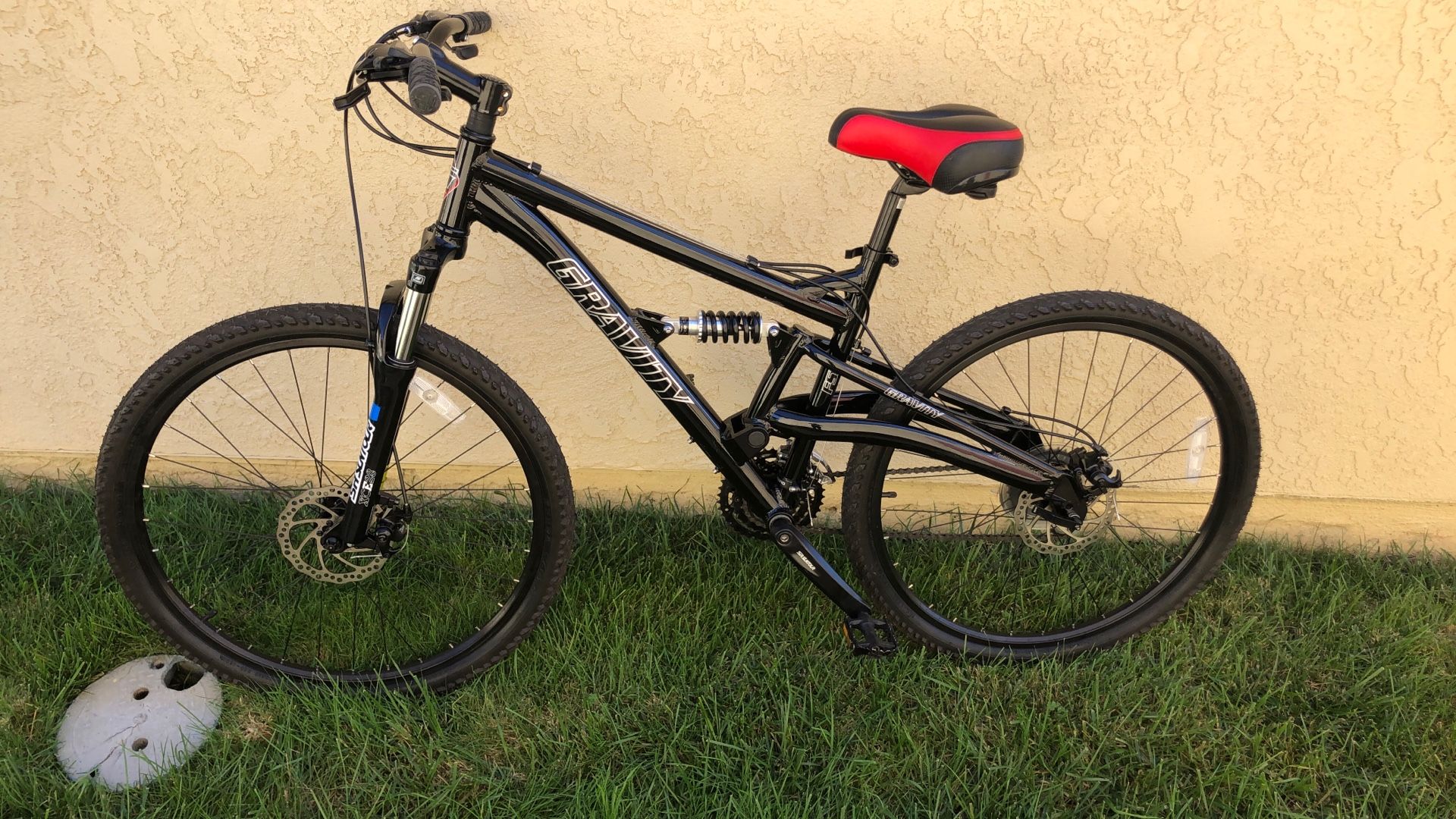 GRAVITY Size 26”