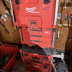 Milwaukee pack out tool boxes