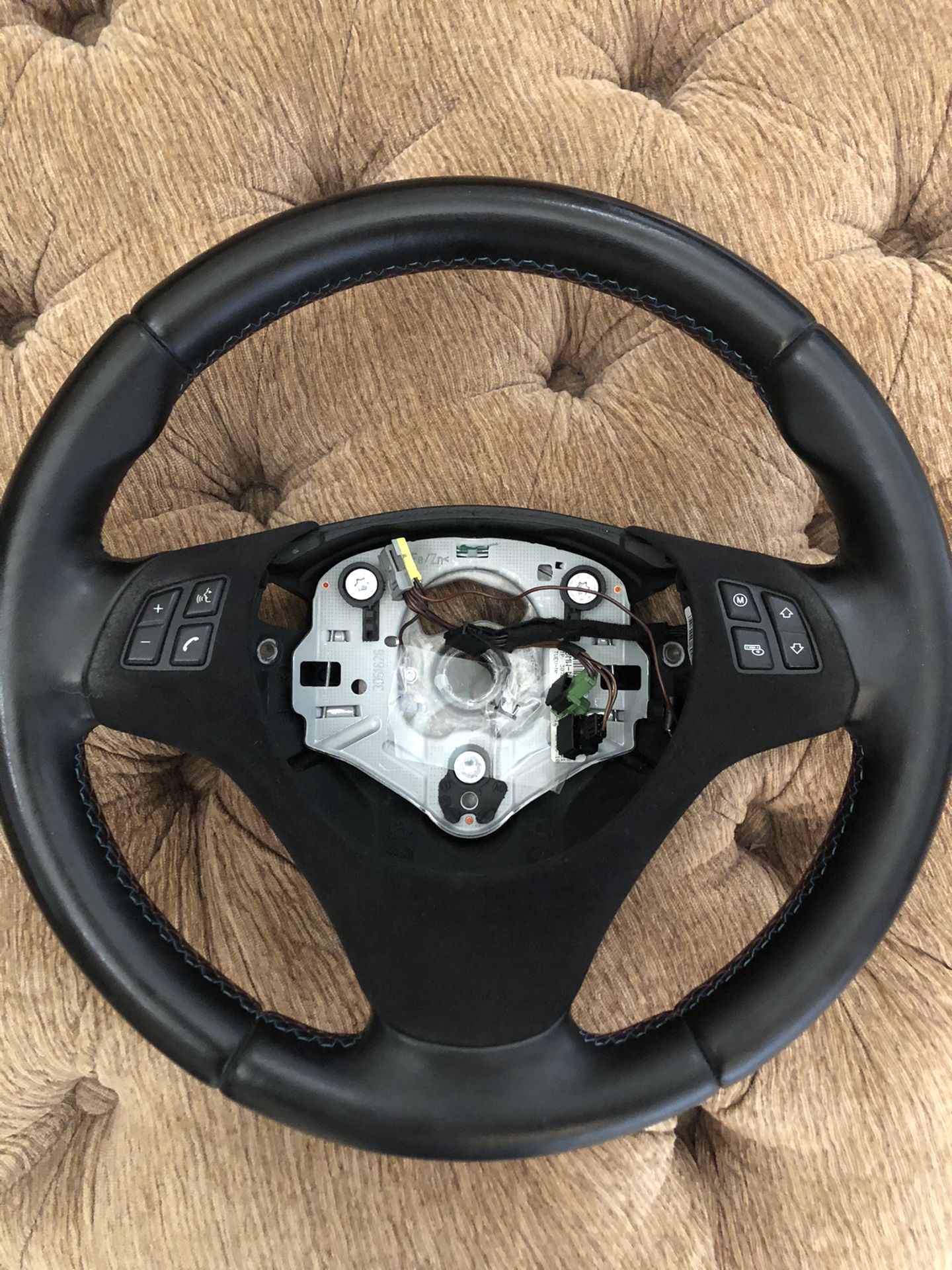 OEM BMW E9x Steering Wheel