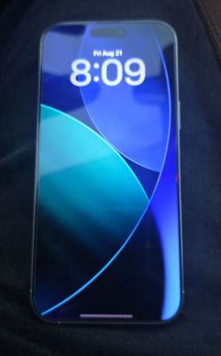 Like new unlocked iPhone 16 pro max 256gb