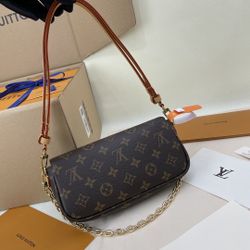 LV  Wallet On Chain Ivy  bag
