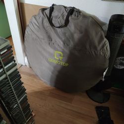 Qomotop Instant Tent Brand New $40