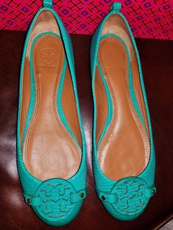 Tory Burch Turquoise Worn 3x Mint condition