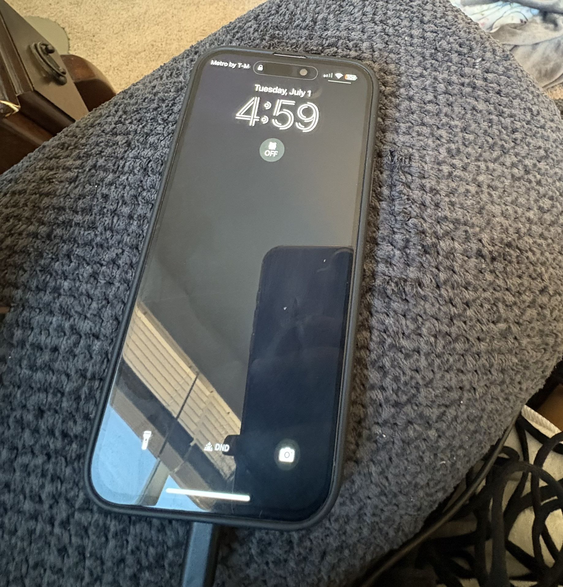 iPhone 15 + Unlocked 