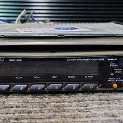 Old School Kenwood KDC-3011
