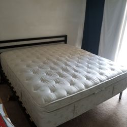 King size Chattam and Wells mattress