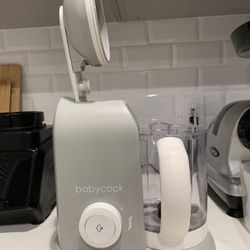 BEABA Babycook Solo 4 in 1 Baby Food Maker, Baby Food Processor, Steam Cook and Blender