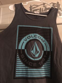 New VOLCOM tank $7 obo