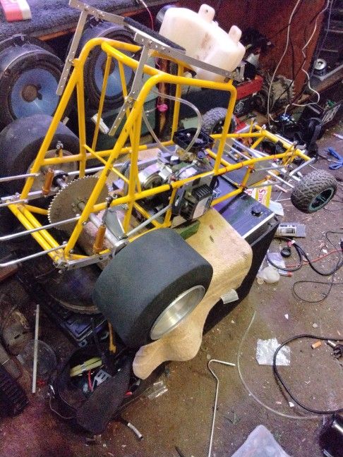 1/5 Scale Gas Powered RC CAR PULL START ENGI NE RUNS GREAT