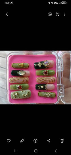 Nails Size Small