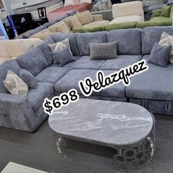 ✅️✅️4 pc Grey boucle fabric sectional sofa with storage chaise and love seat and pop up sleep area in center drop down tray tables✅️✅️✅️