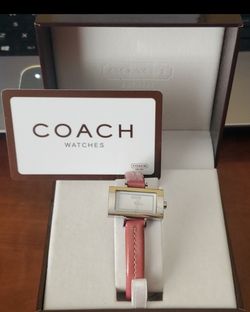 Women's Coach stainless steel case,pink leather strap.Quartz Movement Read below