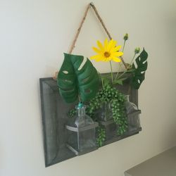 Peacock Park- Brand New Wall Decor With Tag