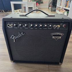 Fender Champion 300 Amp