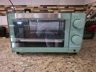 Brand New Mint Countertop Toaster Oven