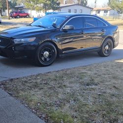 2013 Ford Taurus
