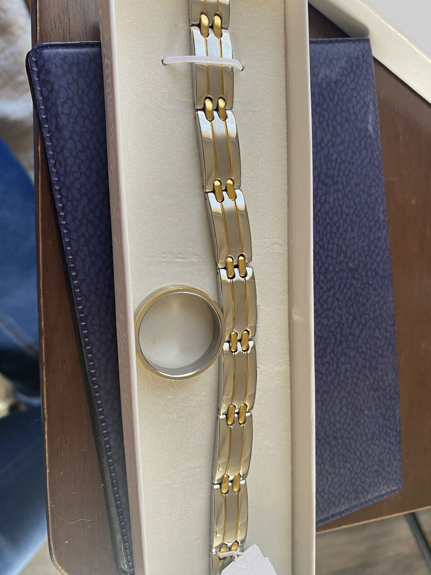 Stainless steel Gold Plated Ring And Bracelet set