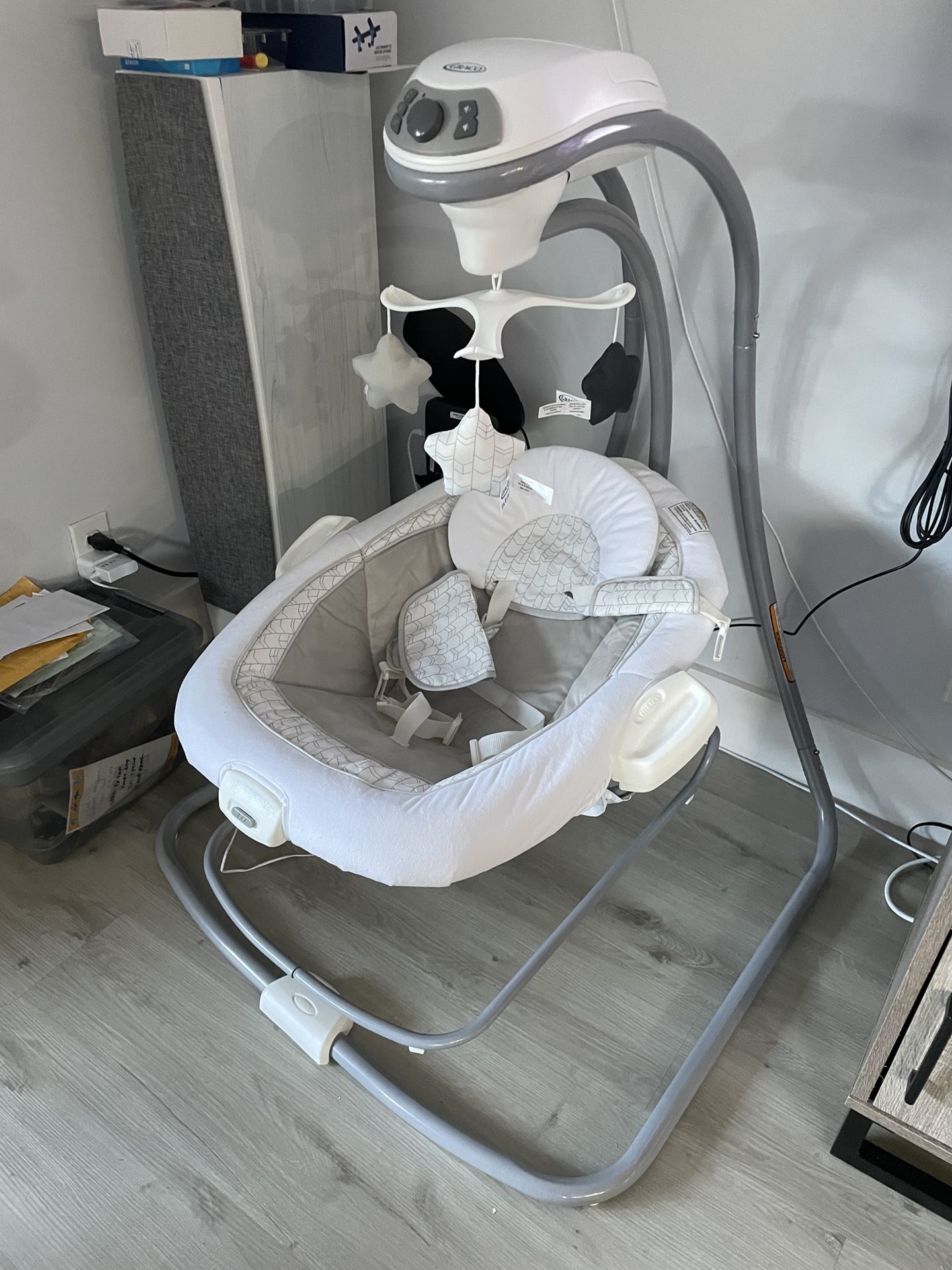 Graco: DuetConnect™ LX Swing and Bouncer