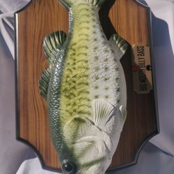 Billy Bob The Singing Bass