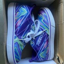 Heelys Youth Size 3 Never Worn