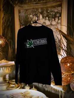 Madbudz black long sleeve shirt